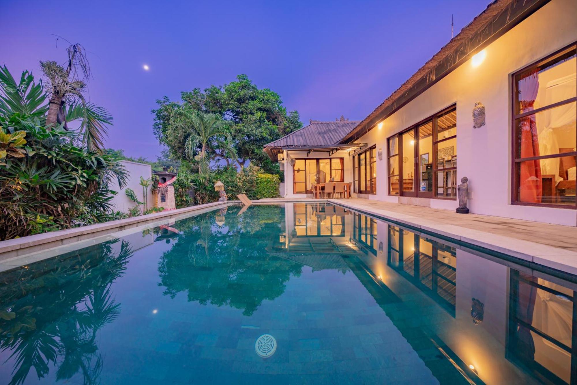 Bali Sunyi Villas Джимбаран Экстерьер фото
